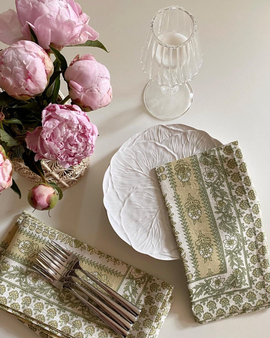 CHARLOTTE BLOCKPRINT NAPKINS, SET OF TWO, PISTACHIO